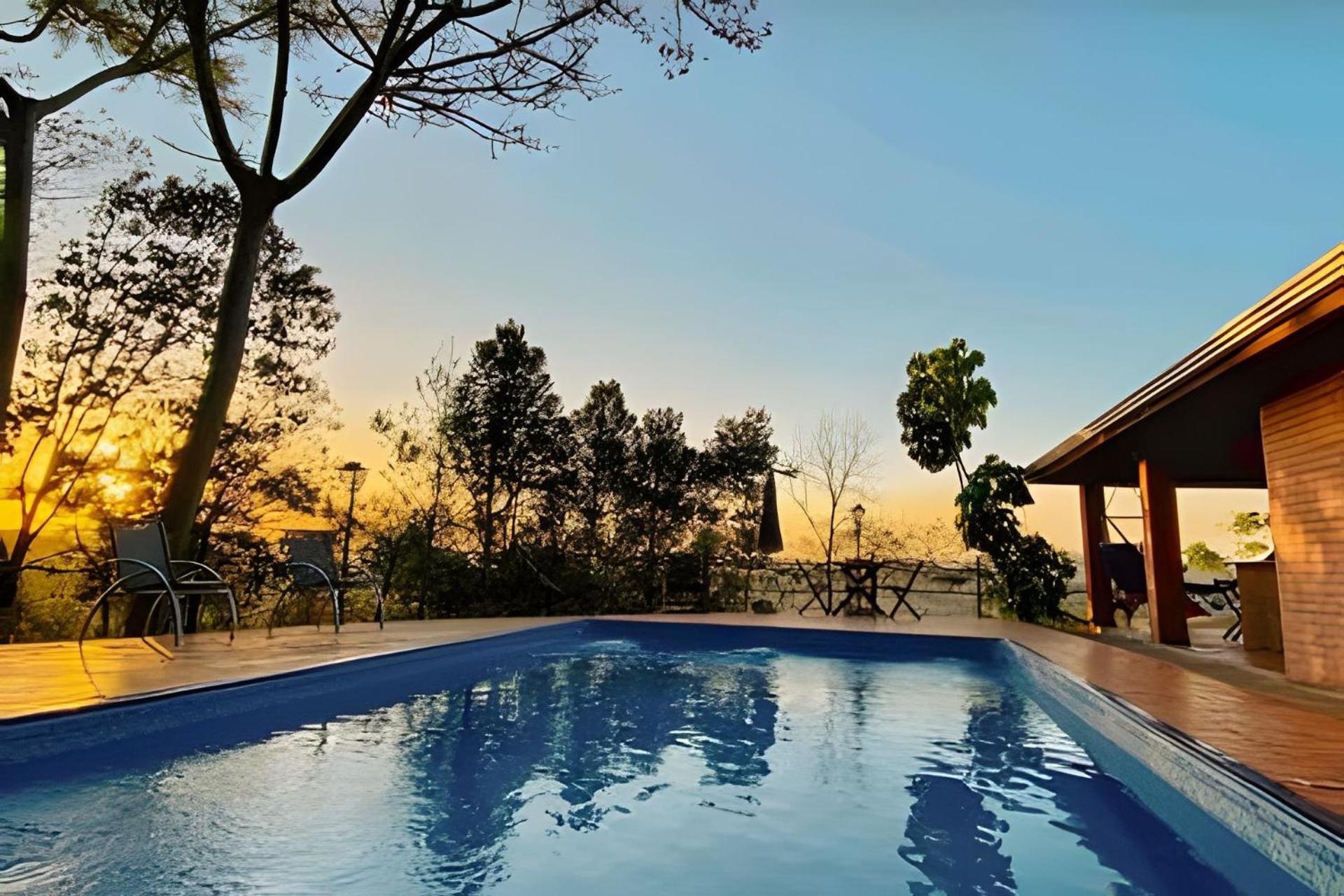 Casa De Campo Araxa Na Montanha Com Piscina Piracaia Exteriör bild