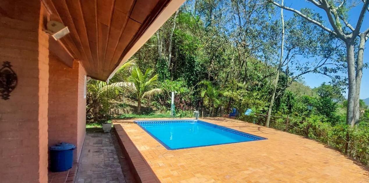 Casa De Campo Araxa Na Montanha Com Piscina Piracaia Exteriör bild