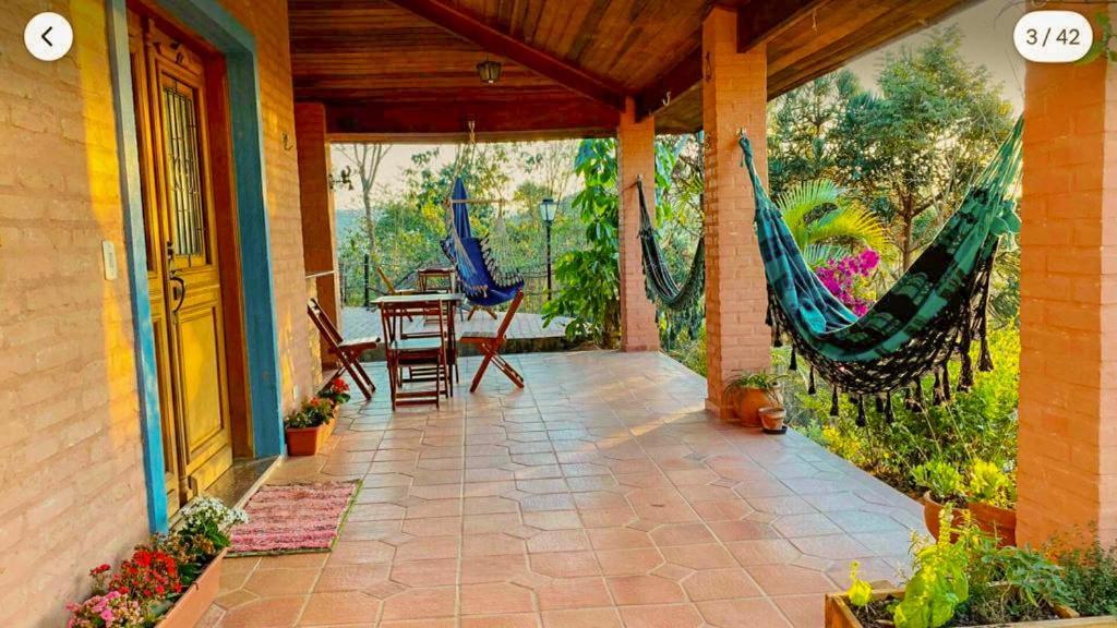 Casa De Campo Araxa Na Montanha Com Piscina Piracaia Exteriör bild